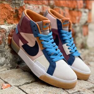 Nike SB Zoom Brazer MID Premium Mosaic Pack Dark Wine Size 9